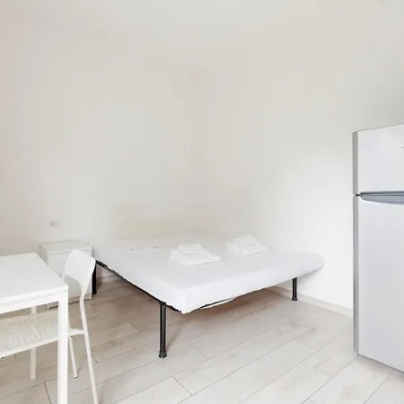 Cimiano M2 Cozy With Balcony * Milán