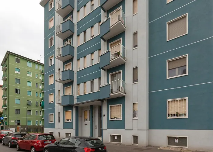 Cimiano M2 Cozy With Balcony Apartament *