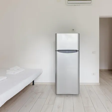 Daire Cimiano M2 Cozy With Balcony